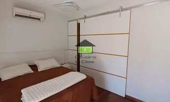 Imagem 5: Casa em condomínio fechado com 3 dormitórios, sendo 1 suíte, clara, com armários, excelent