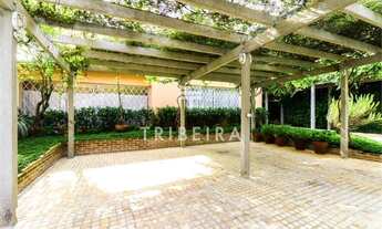 Imagem 3: Casa de 260m², com 4 dormitórios (sendo 2 suítes)