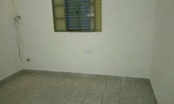 Imagem 3: Térrea para venda possui 100 metros quadrados com 2 quartos