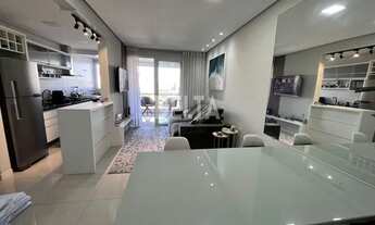 Imagem 2: Apartamento com 2 dormitórios, sacada integrada, churrasqueira, 2 vagas de garagem - Excel