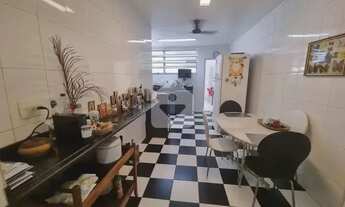 Imagem 15: Apartamento com 300 m , a venda no posto 6 com a planta original de 4 quartos, e com 2 vag