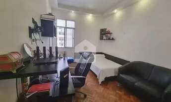 Imagem 12: Apartamento com 300 m , a venda no posto 6 com a planta original de 4 quartos, e com 2 vag