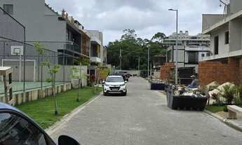 Imagem: Vendo terreno no condomínio VILA BLANCA