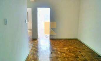 Imagem 2: Apartamento de dois dormitórios,reformado,com elevador,no Bom Retiro