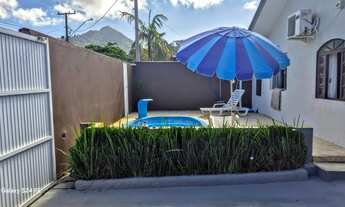 Imagem 2: Casa com piscina em Matinhos