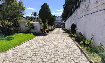 Imagem 4: Imóvel para venda tem 400 metros quadrados com 2 quartos em Butiatuvinha - Curitiba - PR