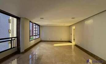 Imagem 5: Apartamento à venda em Lourdes - 4 quartos Com 175 m² de área total, este imóvel conta com