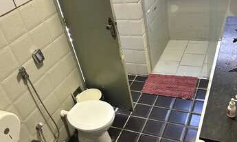 Imagem 7: Casa grande com piscina