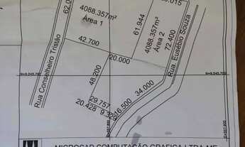 Imagem: Vendo terreno único, com três frentes