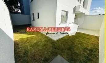 Imagem: ÁREA PRIVATIVA EM U, pilotis, elevador