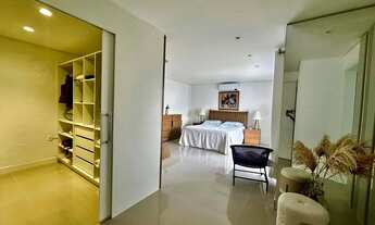 Imagem 7: Cobertura Exclusiva na Cachoeira do Bom Jesus - Florianópolis