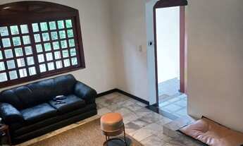 Imagem 2: Casa com 04 quartos (01 suíte) 02 vagas no Bairro Jardim Sabará em Porto Alegre