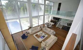 Imagem: Casa de condomínio em Alameda Belgrado