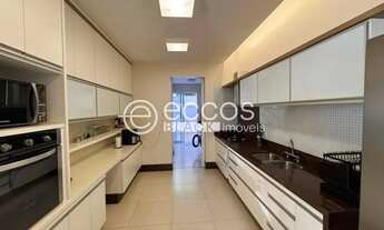 Imagem 7: Casa em condomínio para aluguel, 4 quartos, 4 suítes, 2 vagas, Jardim Karaíba - Uberlândia