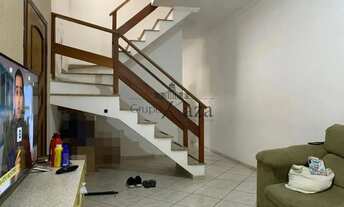 Imagem 3: Oportunidade - Casa Sobrado - Bosque dos Eucaliptos - 3 Dormitórios - 146m²