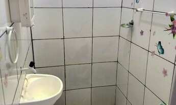 Imagem 4: Aluga-se kitnet Quarto com aluguel por R$300 /mês