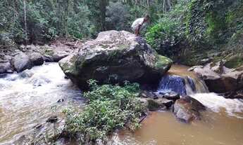 Imagem 6: GRANDE OPORTUNIDADE DE CONSTRUIR SUA CHÁCARA COM UMA VISTA INCRÍVEL E CACHOEIRA