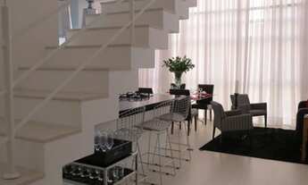 Imagem 6: Loft dúplex com pé direito de 6,5mts, com três quartos e área privativa de 114!