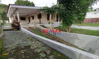 Imagem: Linda Casa com 4 Quartos sendo 02 suítes