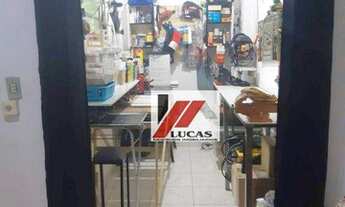 Imagem 6: Sobrado comercial em frente ao terminal de Cotia