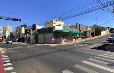 Imagem 6: Prédio, 200 m² - venda por R$ 935.000,00 ou aluguel por R$ 5.000,00/mês - Centro - São Jos