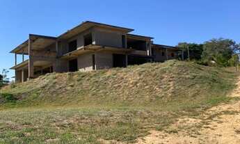 Imagem 3: Fazenda/Sítio/Chácara para venda possui 15000 metros quadrados com 5 quartos