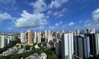 Imagem 6: Apartamento para venda com 130 metros quadrados com 4 quartos em Espinheiro