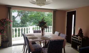 Imagem 3: Oportunidade em Itaipava -Casa de 3 quartos em Condomínio de Alto Padrão