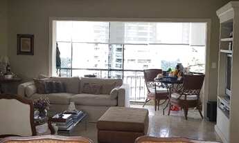 Imagem 3: Apartamento para aluguel e venda com 230 metros quadrados e 4 quartos em Campo Belo - São