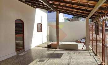 Imagem 2: Casa com 3 dormitórios para alugar, 157 m² por R$ 1.480,00/mês - Vila Brasília - Aparecida