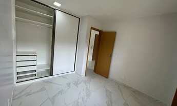 Imagem 7: Apartamento térreo em Buraquinho (Foz do Joanes