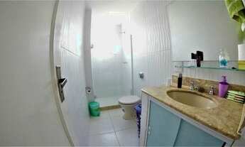 Imagem 3: 03 quartos + Dependência completa na Av. Roberto Silveira no Centro