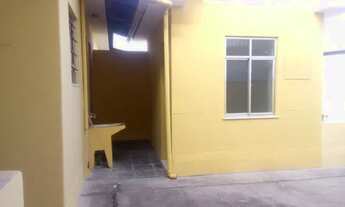 Imagem 2: Apartamento para aluguel tem 60 metros quadrados com 2 quartos, mais dependência