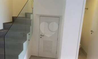 Imagem 7: Loft ótimo padrão em exelente estado para locação