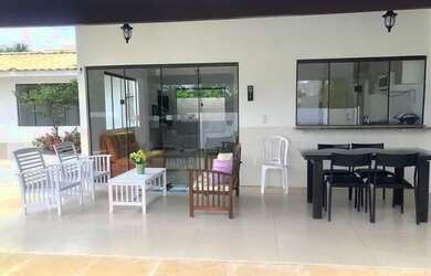 Imagem 5: Casa de condomínio para aluguel possui 160 metros quadrados com 3 quartos