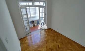 Imagem 7: 2 quartos, varanda interna, cozinha americana