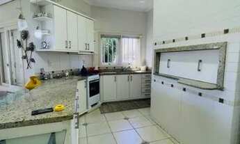 Imagem 7: Sobrado para venda com 253 metros quadrados com 2 quartos em Centro - Tramandaí - RS