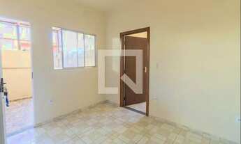 Imagem 2: Casa para Aluguel - Europa, 2 Quartos, 49 m2