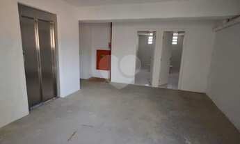 Imagem 5: Excelente Prédio Monousuário, perto do metro Praça da Arvore. Ótima localização!!!