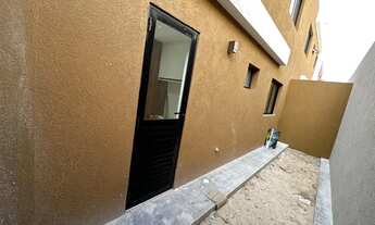 Imagem 6: Apartamento térreo em Buraquinho (Foz do Joanes