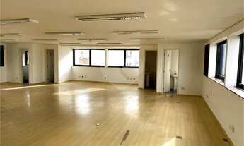 Imagem 2: Imóvel Comercial de 32m² cada, 4 salas unificadas totalizando 130m²