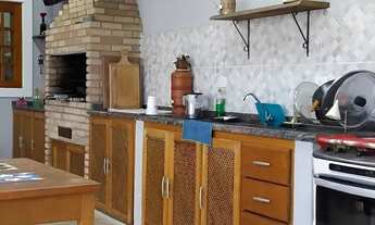 Imagem 5: Casa para aluguel possui 300 metros quadrados com 3 quartos