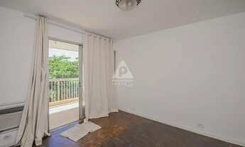 Imagem 14: Excelente salão 2 ambientes, 4 quartos sendo 1 suíte, 2 vagas na escritura