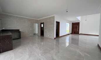 Imagem 4: Casa em condomínio com 04 suítes e piscina