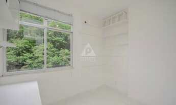 Imagem 7: Apartamento com dois quartos (uma suíte) à venda em Laranjeiras!