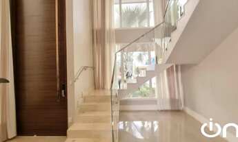 Imagem 2: CASA DE CONDOMÍNIO à venda CONDOMÍNIO FLORAIS DOS LAGOS - 4 quartos, 456m2 por R$5.500.00