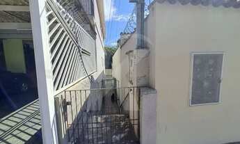 Imagem 3: Casa com 2 dormitórios, sala, cozinha, banheiro, área de serviço