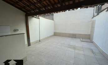 Imagem 6: Casa de Dois Quartos em Pequeno Condomínio