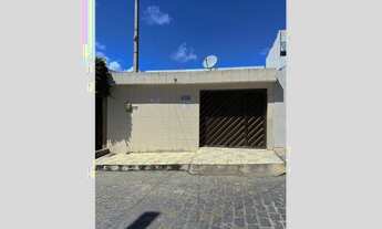 Imagem: Casa à venda no bairro vassoural