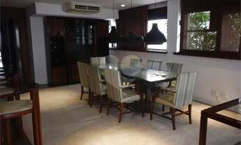 Imagem 2: Jardim Paulista - Cobertura Flat com 270 m² - 2 Suítes - 2 Vagas